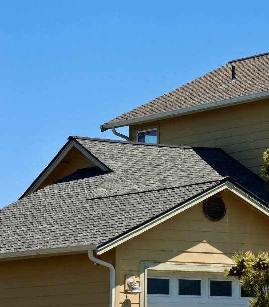 Best Emergency Roof Repair Services  in Navarre, OH